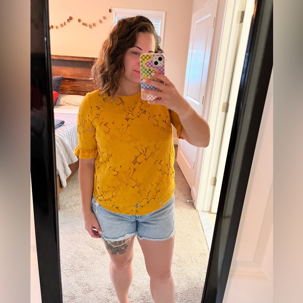 Lace Short Sleeve Blouse